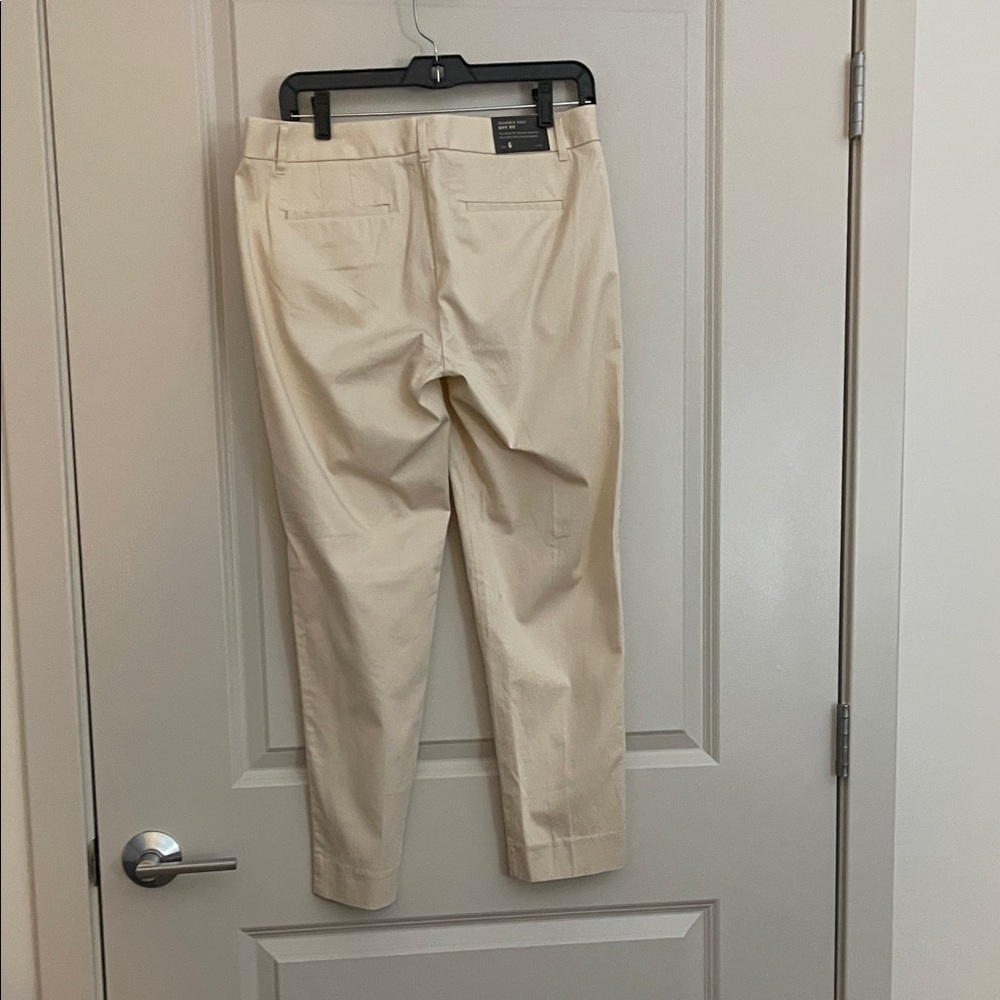 J. Crew Skimmer Pant City Fit Beige Pants - Picture 3 of 6